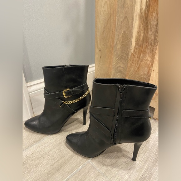 Ralph Lauren Women’s Black Leather Ankle Booties size 6.5 - Picture 5 of 10